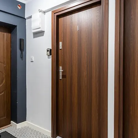 Central Warsaw Apartment - Great Location - City Center - #O5 * Warsaw