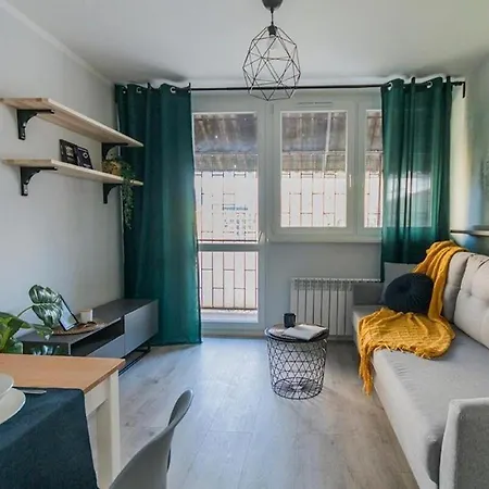 Urban Chic & Great Location & Modern - #o5 Apartment *