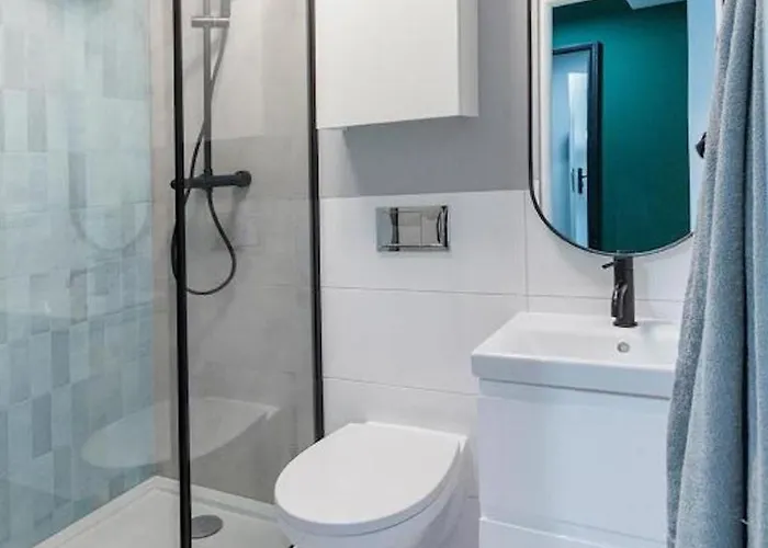 Urban Chic & Great Location & Modern - #o5 Apartment *