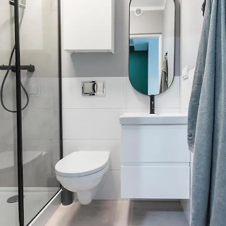 Urban Chic & Great Location & Modern - #o5 Apartment *